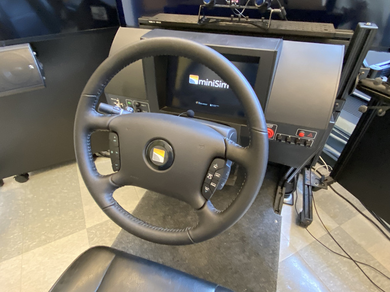 New miniSim wheel and dashboard